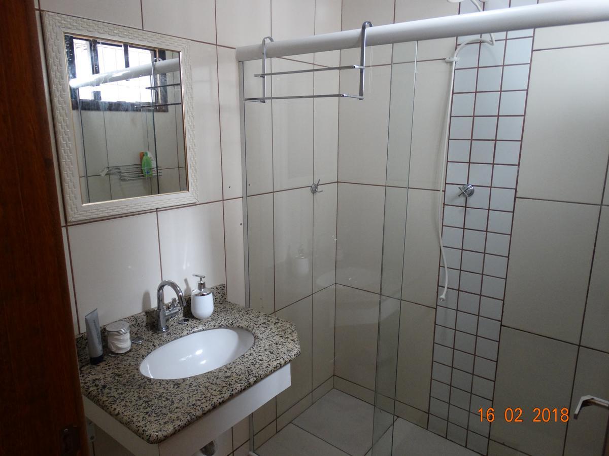 Pousada Casa Verde - Quartos Individuais - Smart Tv 32 - E Banheiro Privativo Apartment Itajai Bagian luar foto